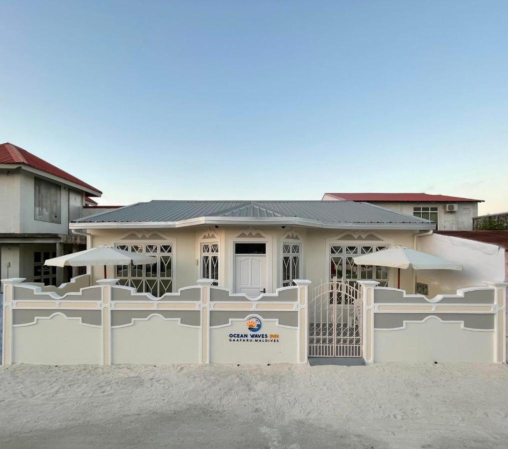 Ocean Waves Inn Gaafaru Exterior photo